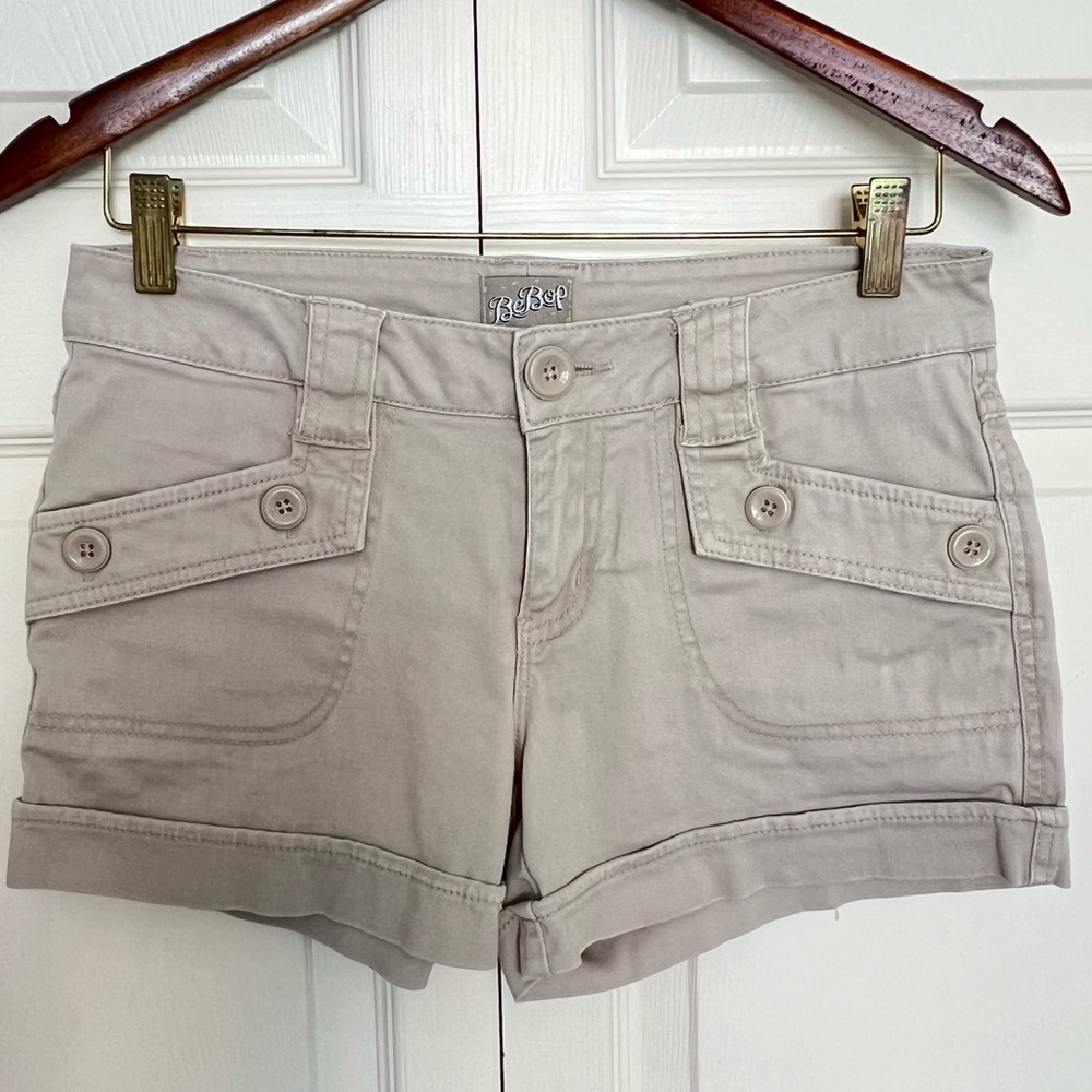 BeBop Khaki Shorts-Size 3